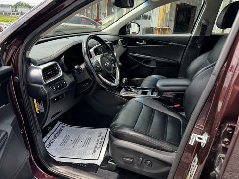 Used 2016 Kia Sorento EX w/ EX Premium Package image 9