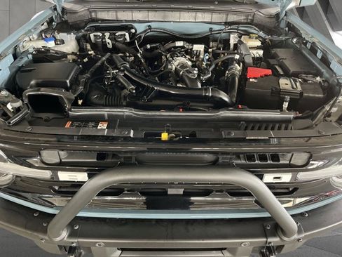 Used 2022 Ford Bronco Outer Banks w/ Sasquatch Package image 27