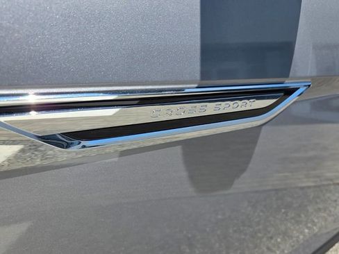 New 2026 Volkswagen Atlas Cross Sport SE FWD image 19