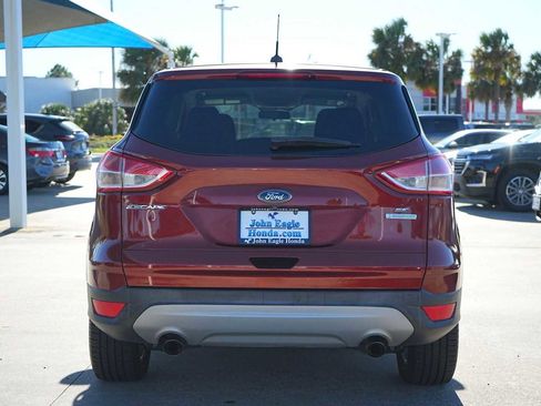 Used 2015 Ford Escape SE image 5