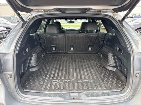 Used 2022 Subaru Outback Wilderness AWD/4WD image 14
