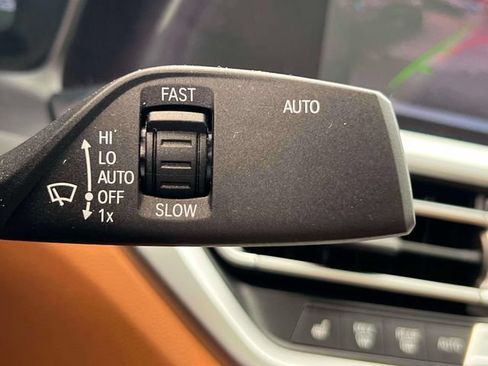 Used 2022 BMW 330e xDrive w/ Driving Assistance Package AWD/4WD image 31