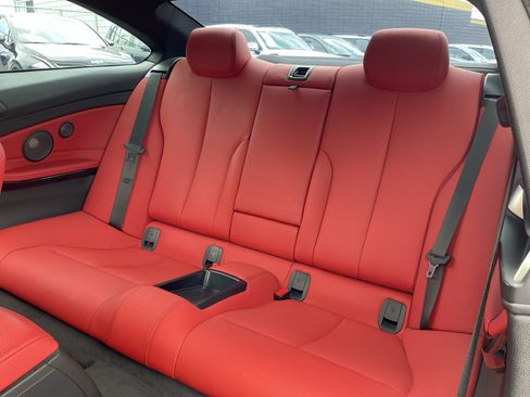Used 2017 BMW 440i Coupe w/ Technology Package RWD image 19