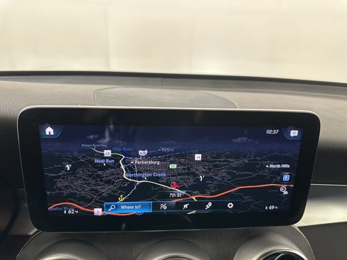 Used 2022 Mercedes-Benz GLC 300 4MATIC image 16