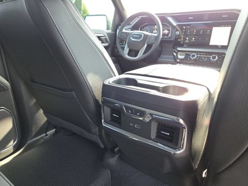 New 2026 GMC Sierra 1500 Denali w/ Denali Reserve Package AWD/4WD image 29