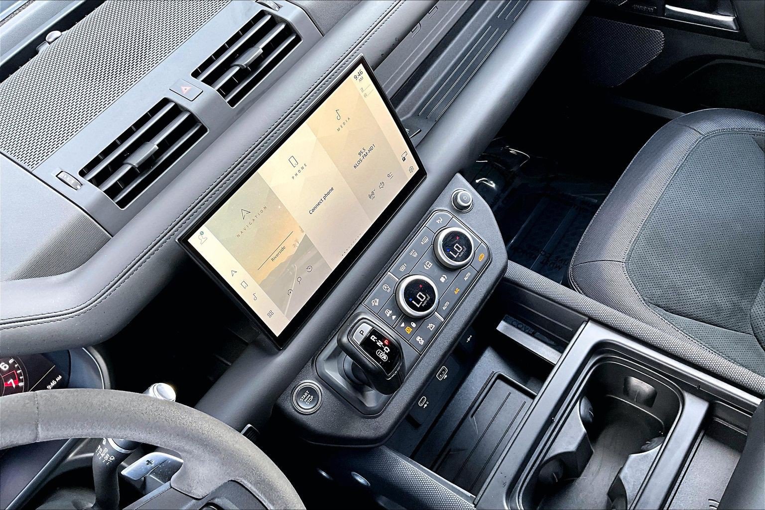 Certified 2022 Land Rover Defender 110 Carpathian Edition AWD/4WD image 30