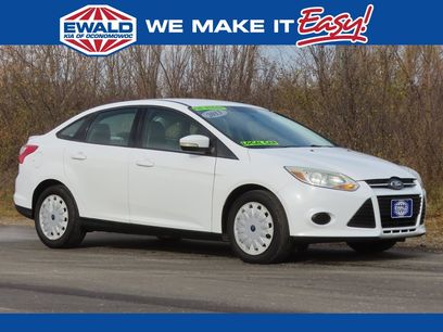 Used 2013 Ford Focus SE w/ SE Winter Pkg