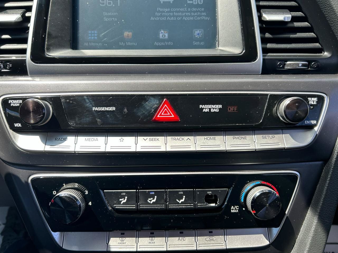 Used 2018 Hyundai Sonata SE FWD image 15