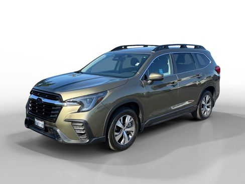Used 2023 Subaru Ascent Premium w/ Convenience Package AWD/4WD image 1