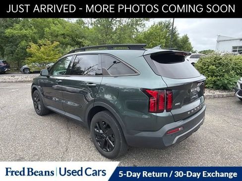 Used 2022 Kia Sorento S w/ Panoramic Sunroof Package AWD/4WD image 6