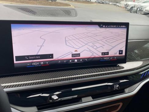 Used 2025 BMW X5 M60i w/ Climate Comfort Package image 26