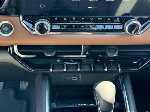 New 2026 GMC Canyon AT4 w/ Technology Plus Package AWD/4WD image 26