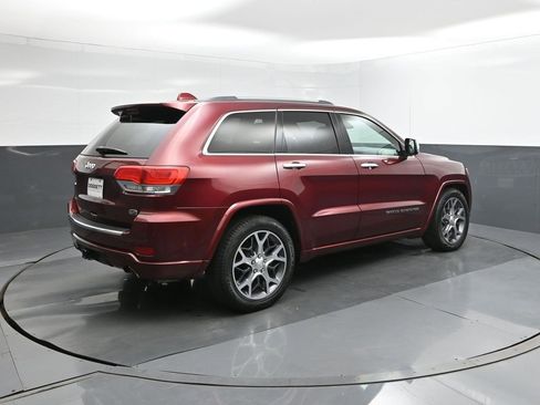 Used 2019 Jeep Grand Cherokee Overland image 11