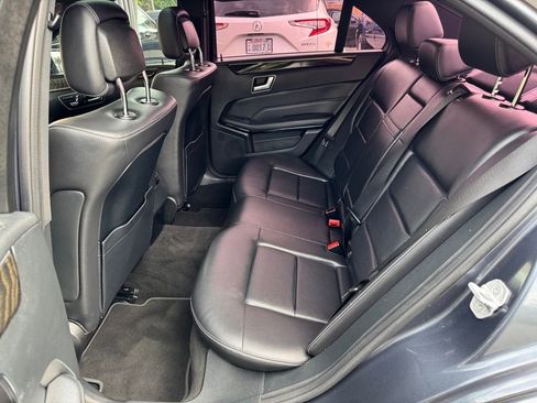 Used 2016 Mercedes-Benz E 350 Sedan image 15