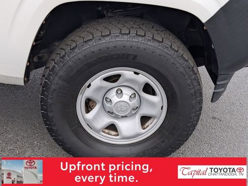 Used 2021 Toyota Tacoma SR image 23