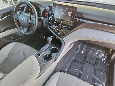 Used 2021 Toyota Camry XSE w/ Navigation Package image 26