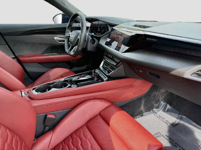 Used 2024 Audi RS e-tron GT w/ Ceramic Brake Package AWD/4WD image 14