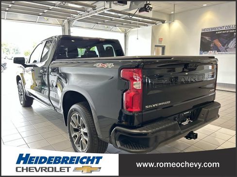 Used 2023 Chevrolet Silverado 1500 RST w/ Protection Package AWD/4WD image 5
