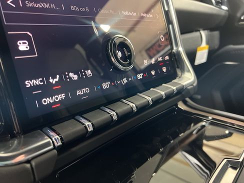 New 2026 GMC Yukon XL Denali w/ Sun & Power Step Package AWD/4WD image 29