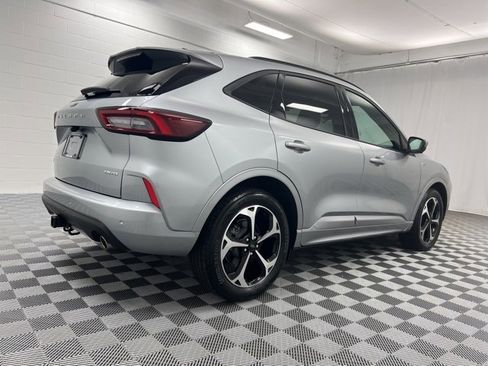 Used 2023 Ford Escape ST-Line Select w/ Tech Pack #2 image 3