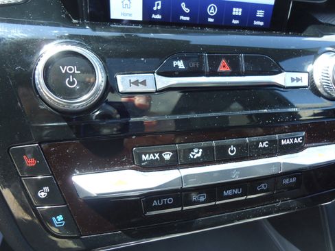 Used 2023 Ford Explorer ST w/ Equipment Group 401A AWD/4WD image 21