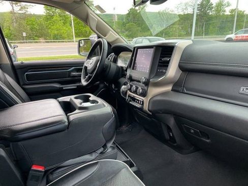 Used 2019 RAM 1500 Laramie AWD/4WD image 8