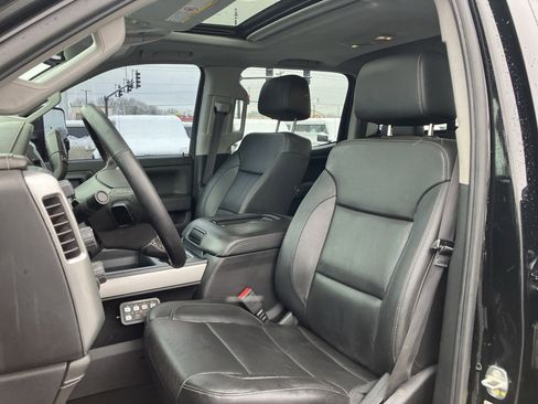 Used 2018 Chevrolet Silverado 2500 LTZ image 30