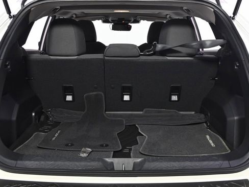 Certified 2025 Subaru Crosstrek 2.0i Premium image 19