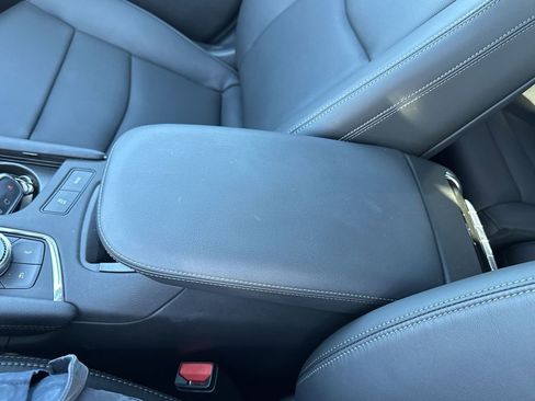 Used 2024 Cadillac XT6 Sport image 27