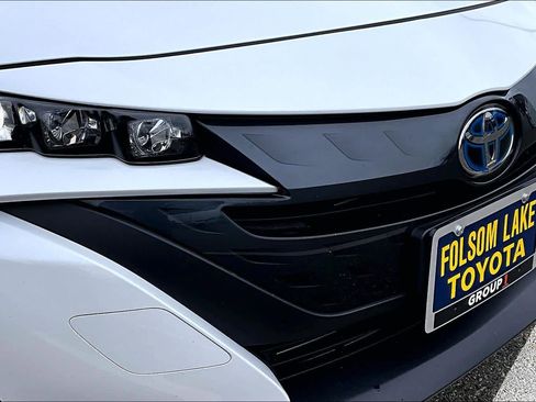Certified 2022 Toyota Prius Prime LE image 29