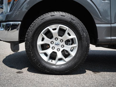 Used 2023 Ford F150 XLT AWD/4WD image 14