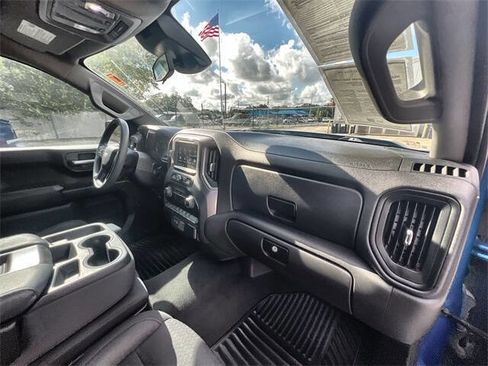 Used 2022 Chevrolet Silverado 1500 Custom w/ LPO, Dark Essentials Package image 28