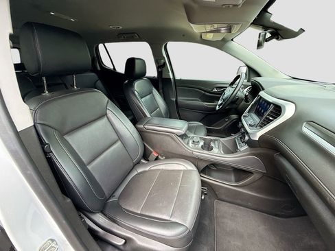 Used 2023 GMC Acadia SLT FWD image 31
