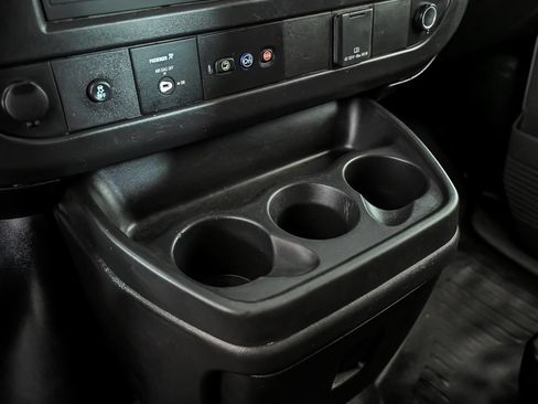 Used 2025 GMC Savana 2500 w/ Driver Convenience Package RWD image 20