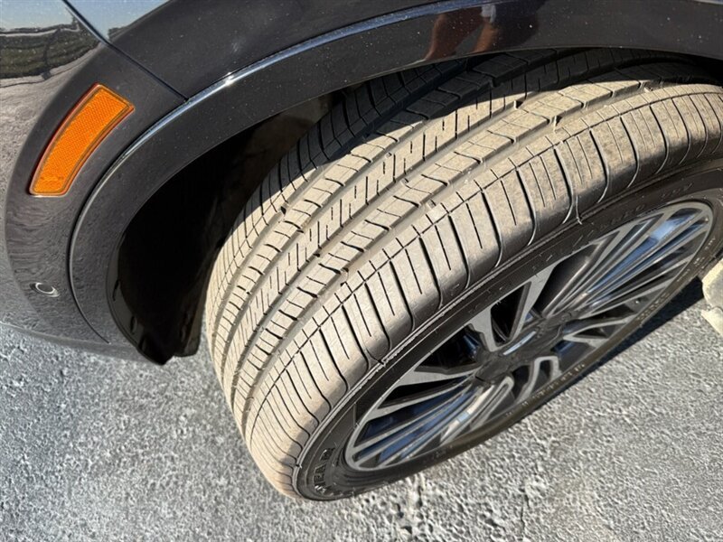 Used 2020 Lincoln Corsair Reserve w/ Equipment Group 202A AWD/4WD image 31