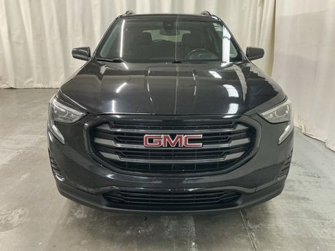 Used 2020 GMC Terrain SLE w/ Driver Convenience Package image 9
