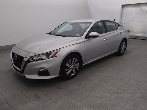 Used 2021 Nissan Altima 2.5 S FWD image 2