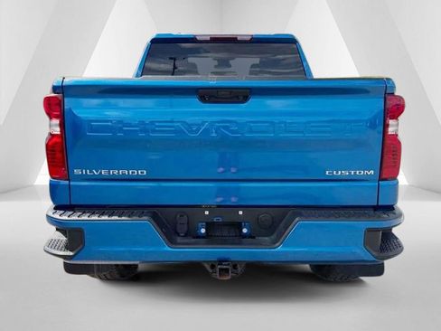 Used 2023 Chevrolet Silverado 1500 Custom AWD/4WD image 6