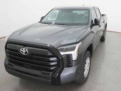 New 2026 Toyota Tundra SR image 3