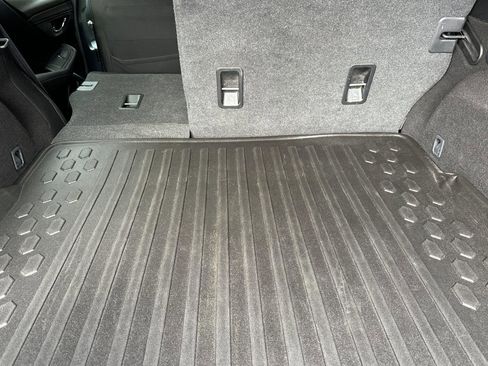 Used 2021 Subaru Outback Premium image 14