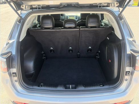 Used 2019 Jeep Compass High Altitude AWD/4WD image 23