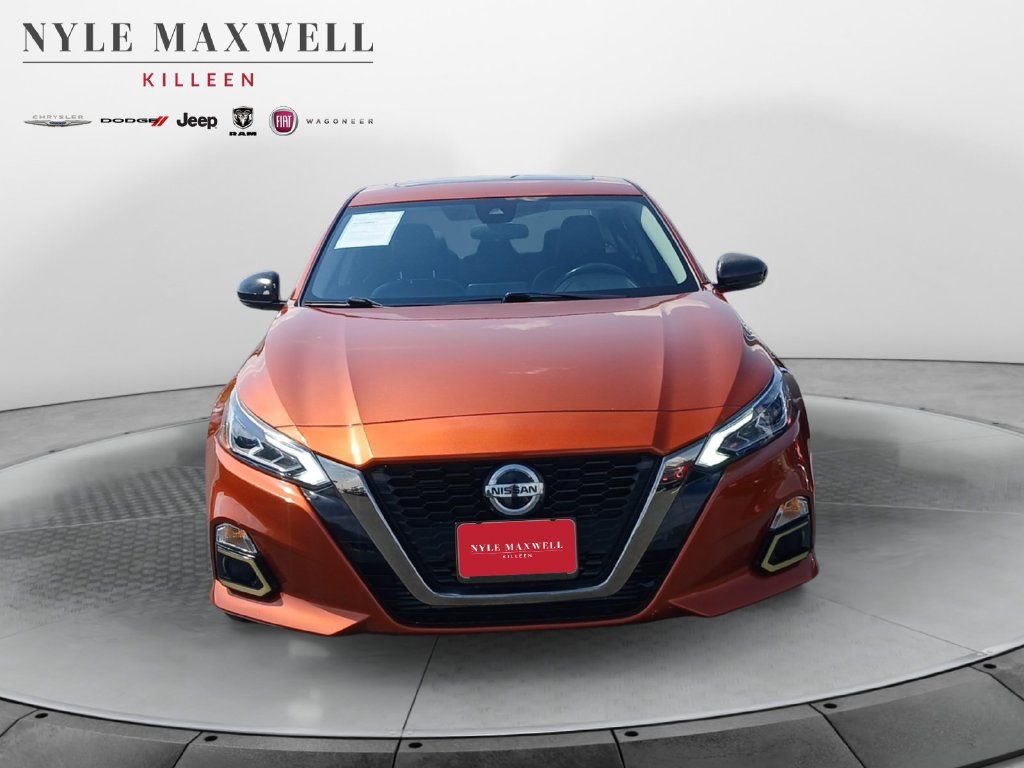 Used 2022 Nissan Altima 2.0 SR FWD image 18