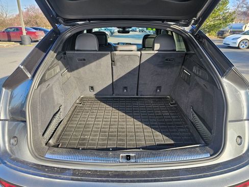 Used 2022 Audi SQ5 Prestige image 18