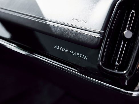 Used 2025 Aston Martin DBX 707 image 40