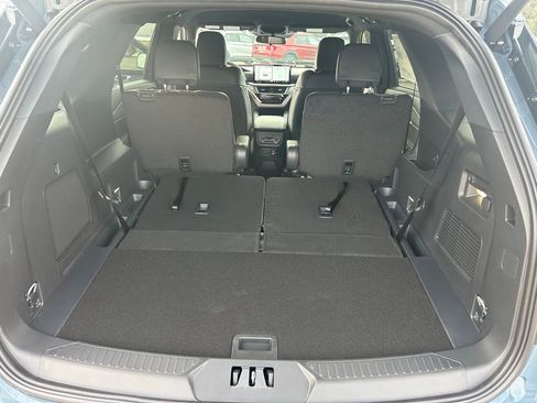 New 2026 Ford Explorer ST-Line image 21