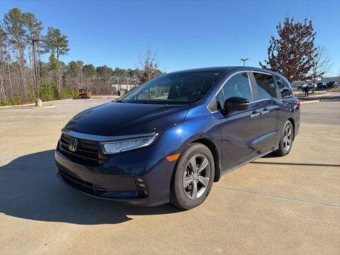Used 2021 Honda Odyssey EX image 3