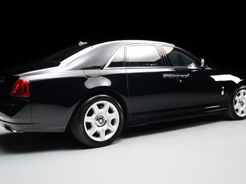 Used 2012 Rolls-Royce Ghost RWD image 31