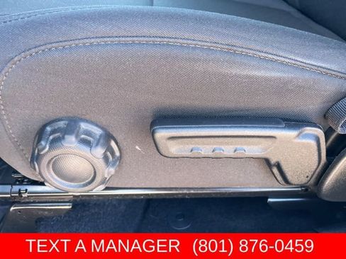 Used 2023 Jeep Wrangler Unlimited AWD/4WD image 15