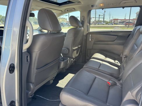 Used 2017 Honda Odyssey EX-L image 6