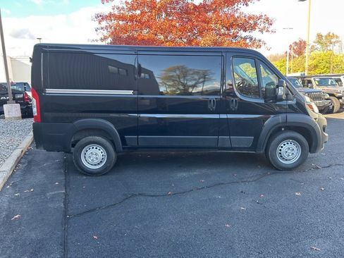 New 2026 RAM ProMaster 2500 w/ Convenience Group image 2